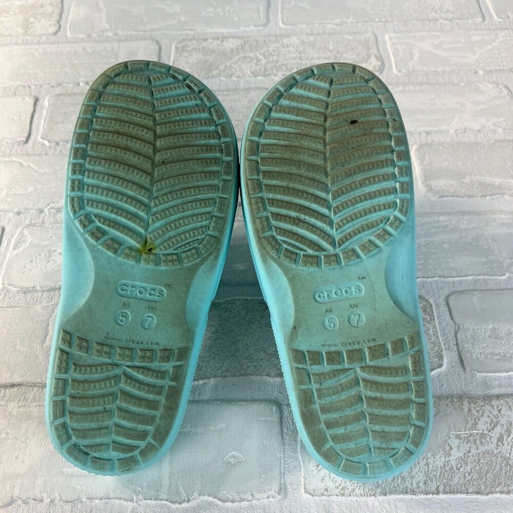 Crocs Classic Men 5 Women 7 Blue Green Strap Slide Unisex Iconic Sandals‎ Charms - Picture 11 of 14